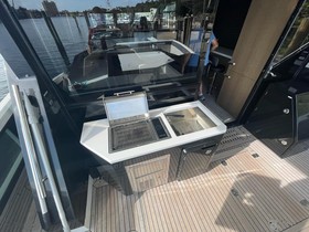 Купить 2019 Galeon 650 Sky