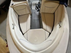 2008 Bayliner 215Discovery