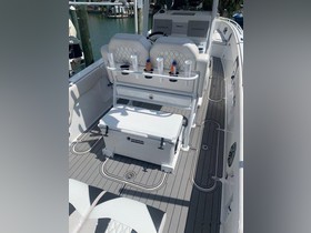 2020 Concept 32' Open Deck
