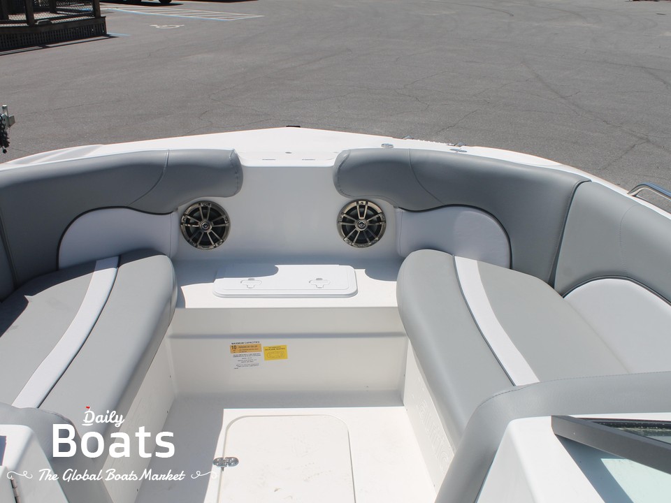 2022 NauticStar 223 Dc for sale. View price, photos and Buy 2022