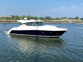 Kupiti 2016 Tiara Yachts C39 Coupe