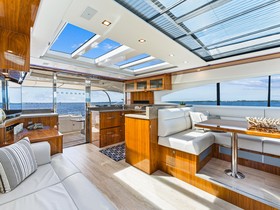 2017 Riviera 6000 Sport Yacht kopen