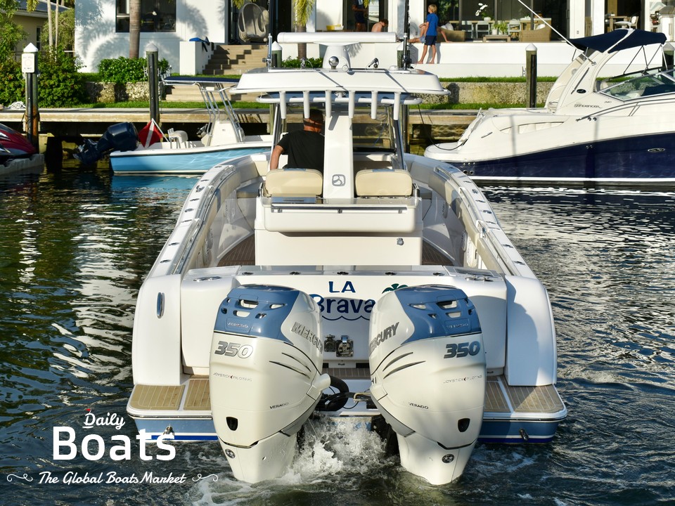 2017 Belzona 325 Center Console for sale. View price, photos and Buy