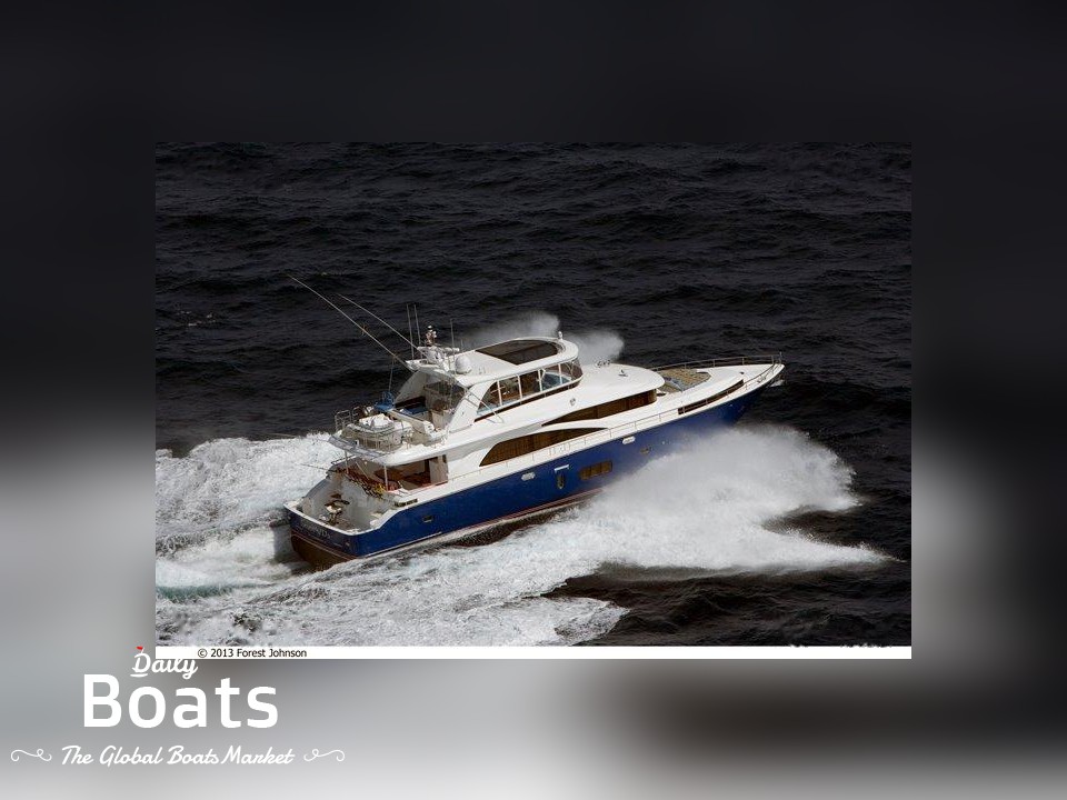 2022 Johnson Motor Yacht W/Fishing Cockpit zu verkaufen. Preis und