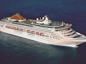 Cruise Ship - 2016 / 2272 Passengers - Stock No. S2624