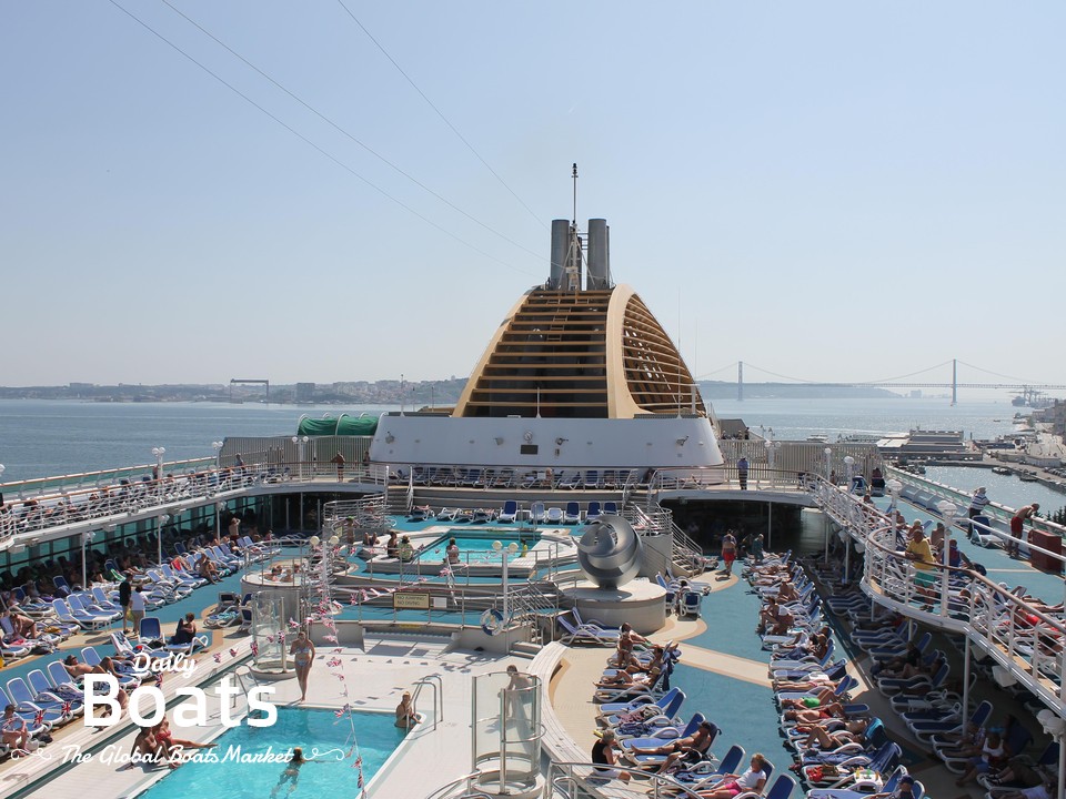 2000 Cruise Ship - 2016 / 2272 Passengers - Stock No. S2624 for sale ...