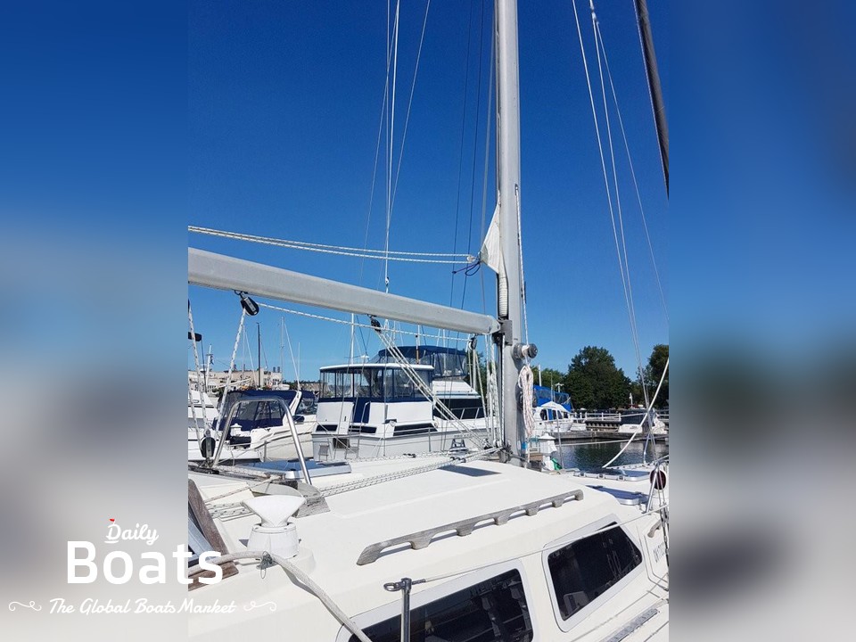 1982 Sceptre 41 Pilothouse Sloop for sale. View price, photos and Buy