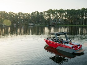 2022 Nautique Super Air 230