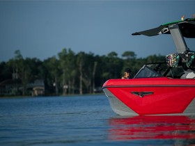 2022 Nautique Super Air 230