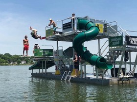 2017 Jungle Float Tarzan Boat Mobile Water Park eladó