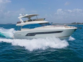 2018 Prestige 630 Yacht