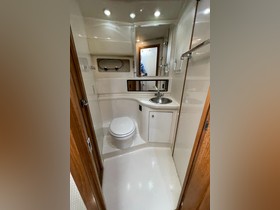 1998 Bayliner 3988 Command Bridge