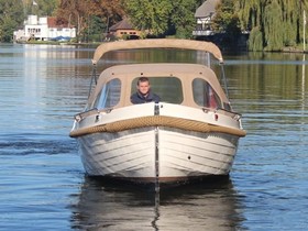 2022 Interboat Intender 700 на продажу
