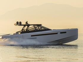 Buy 2019 Evo Yachts R6