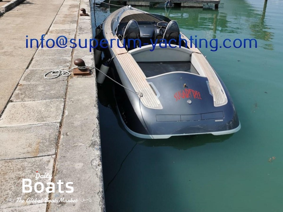 2004 Mas 28 Elegance