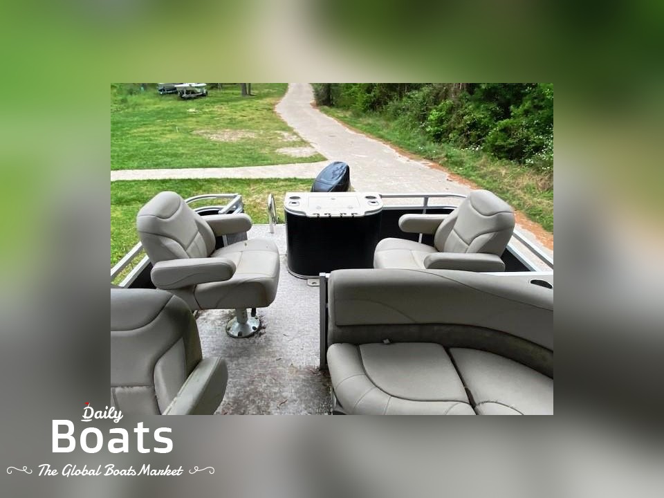 2019 Avalon Ls 22' for sale. View price, photos and Buy 2019 Avalon