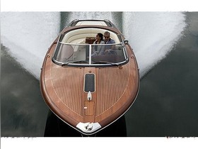 2009 Riva 33