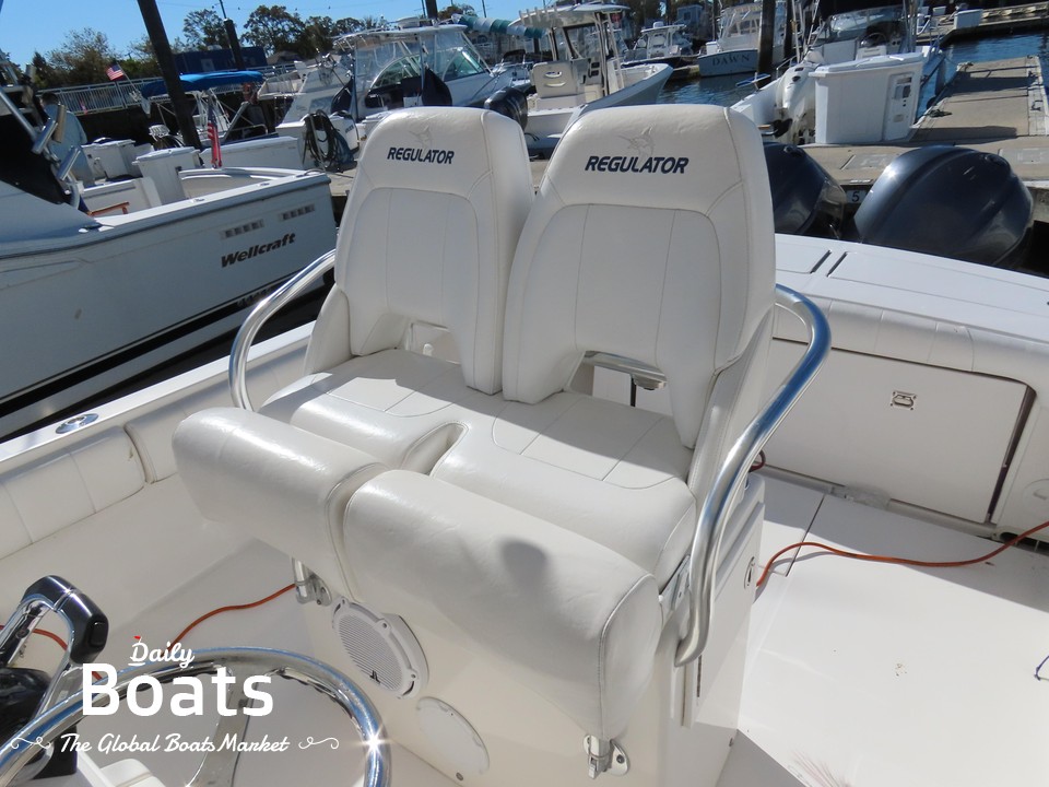2015 Regulator 28 Forward Seating for sale. View price, photos and Buy