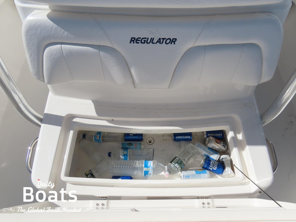 2015 Regulator 28 Forward Seating for sale. View price, photos and Buy