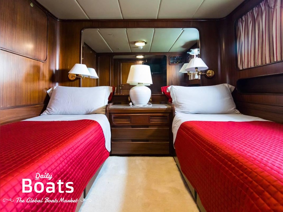 1982 Benetti Motor Yacht for sale. View price, photos and Buy 1982 ...