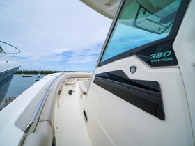 2018 Boston Whaler 380 Outrage