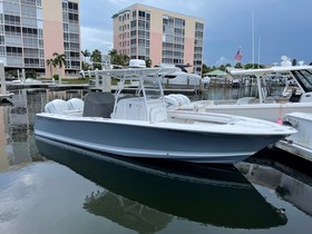 Southport 28 Center Console