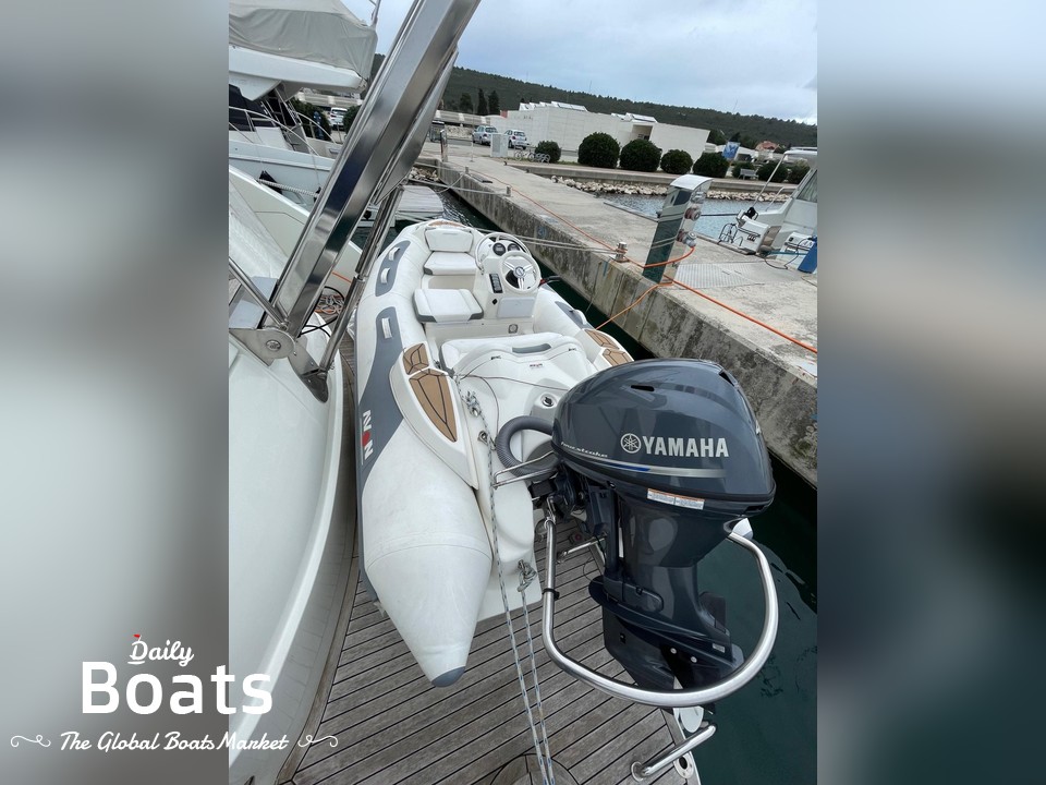 2019 Avon Seasport 360 Dl for sale. View price, photos and Buy 2019