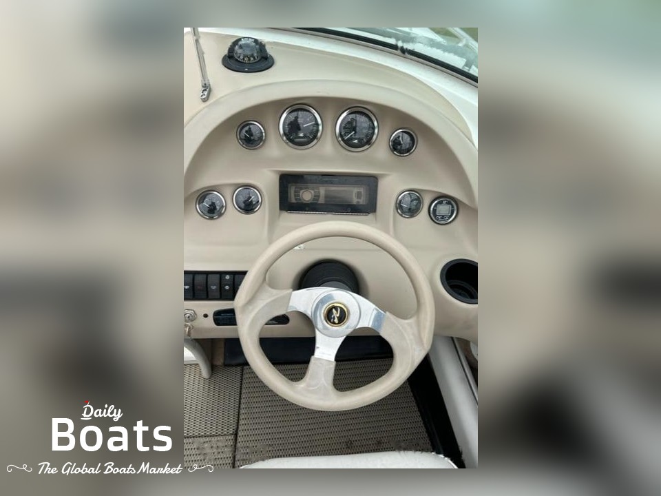1997 Sea Ray 210 for sale. View price, photos and Buy 1997 Sea Ray 210