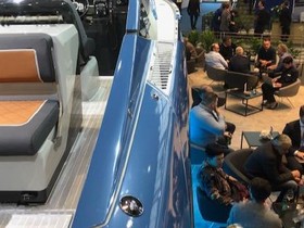 2022 Fairline F-Line 33 Outboard kaufen