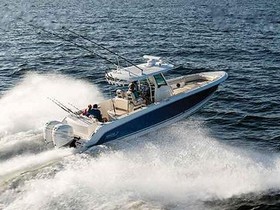 2022 Boston Whaler 330 Outrage