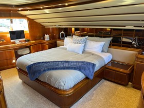 2004 Ferretti Yachts 94' Custom Line eladó