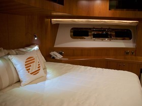 2022 Johnson 70 Motor Yacht Sky-Lounge satın almak