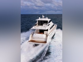 Vegyél 2022 Johnson 70 Motor Yacht Sky-Lounge