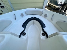 2014 Sea Ray 205 Sport for sale