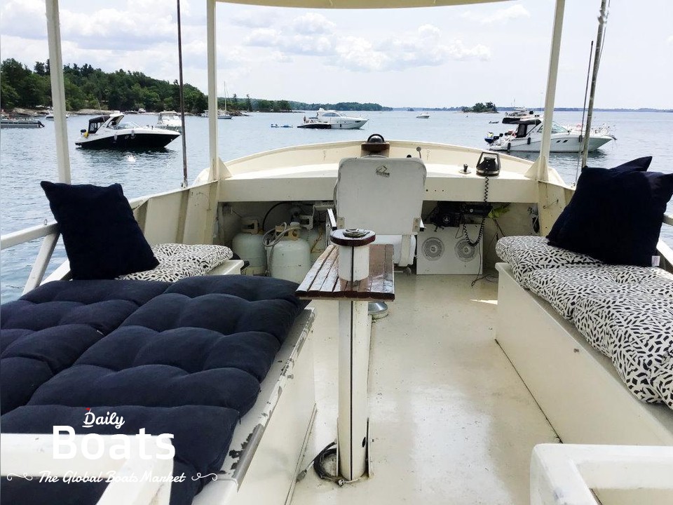 1974 Marlin Yachts 40 Aluminum Trawler for sale. View price, photos and