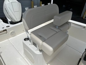 2021 Boston Whaler 210 Montauk