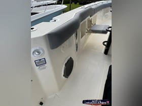 2022 Boston Whaler 380 Outrage на продажу