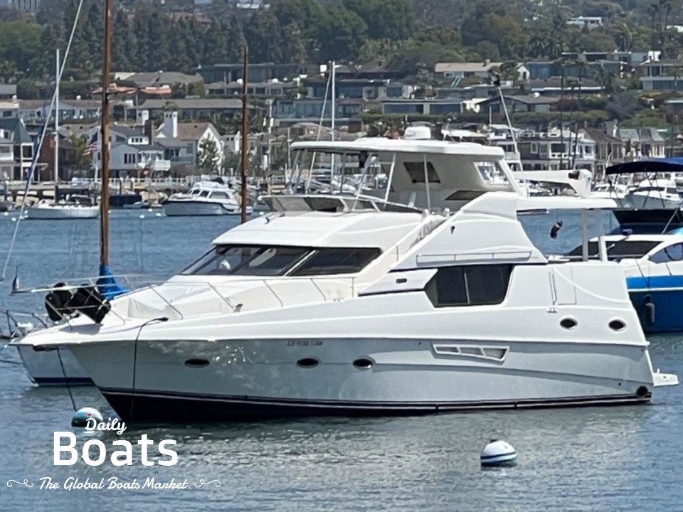 2000 Silverton 453 Motor Yacht for sale. View price, photos and Buy