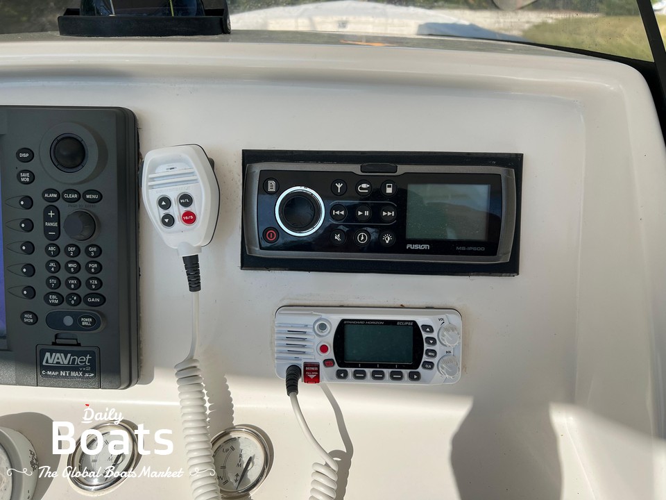 2003 Intrepid 300 Center Console for sale. View price, photos and Buy