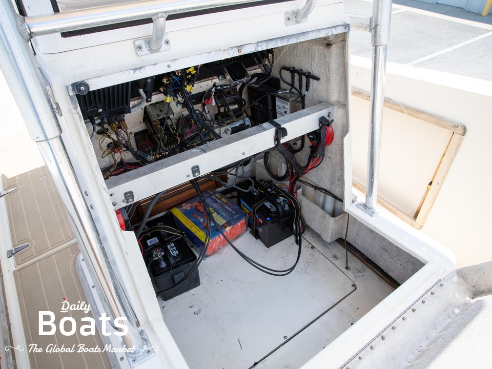 1990 Mako 261 Center Console for sale. View price, photos and Buy 1990 Mako 261 Center Console