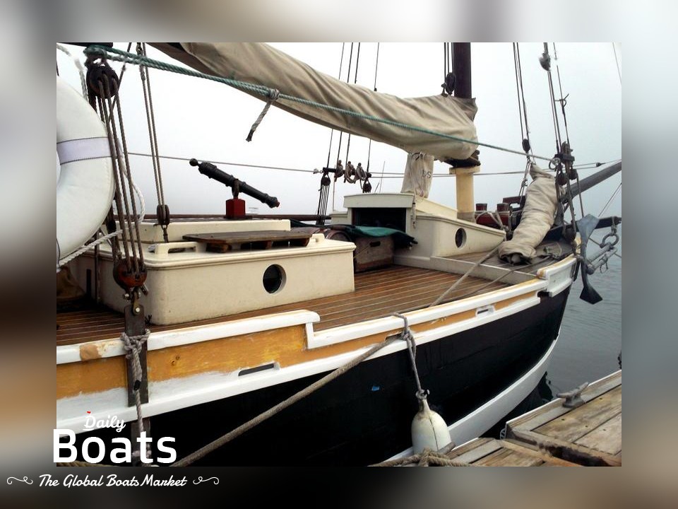 packet schooner