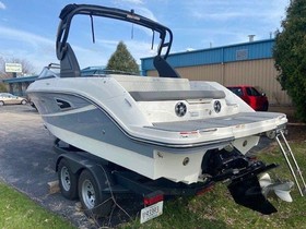 2021 Sea Ray 230 Slx