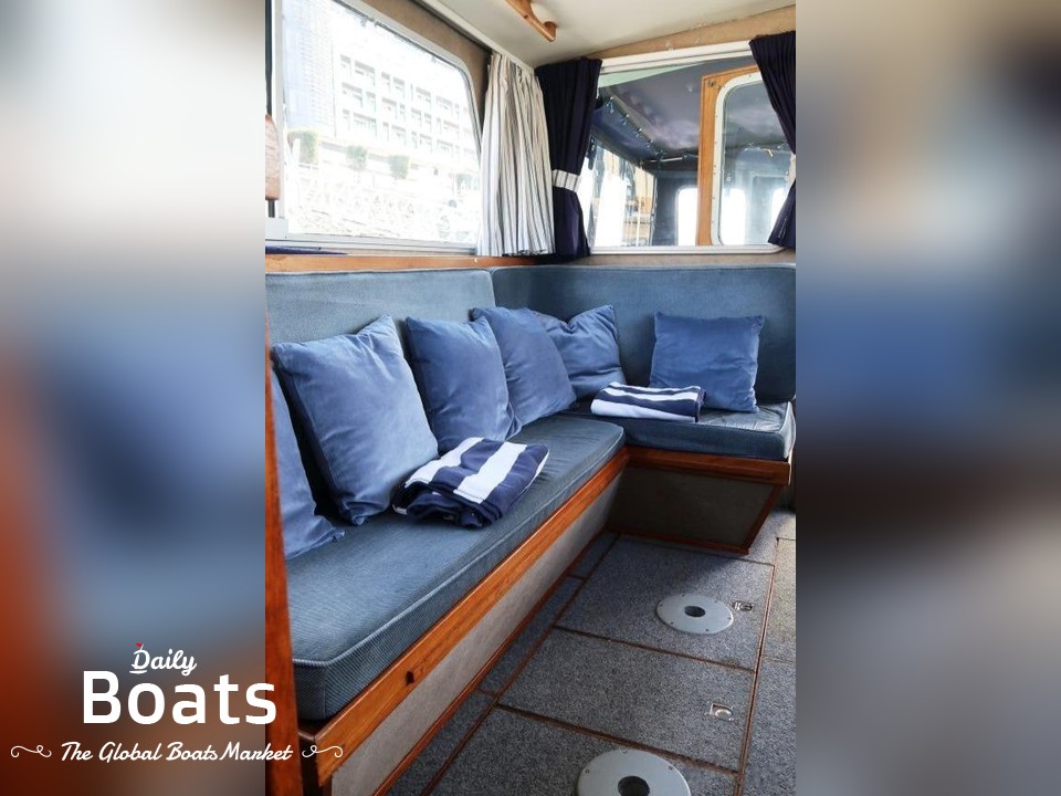 1990 Channel Island 32 for sale. View price, photos and Buy 1990