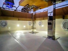 2017 Monte Carlo Yachts Mc5 myytävänä