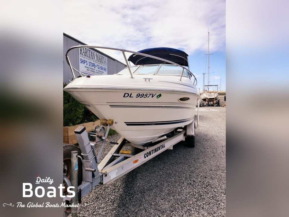 2000 Sea Ray 215 Express Cruiser for sale. View price, photos and Buy