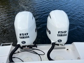 2021 Robalo R247 Dual Console à vendre