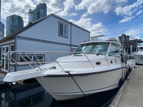 2017 Boston Whaler 345 Conquest na prodej