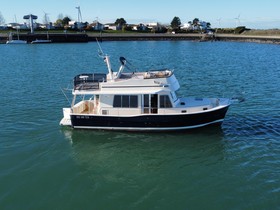 2004 Mainship Trawler 400