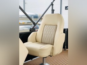 2022 Smartliner Electric Pontoon Boat 18Ft