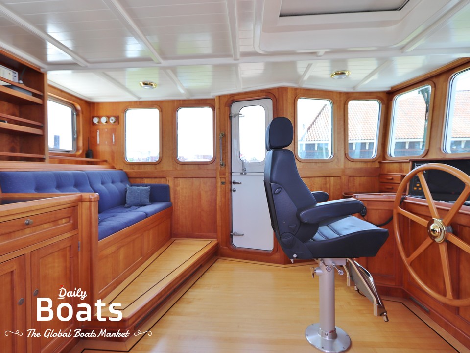 2010 Explorer Expedition Vessel 85 for sale. View price, photos and Buy